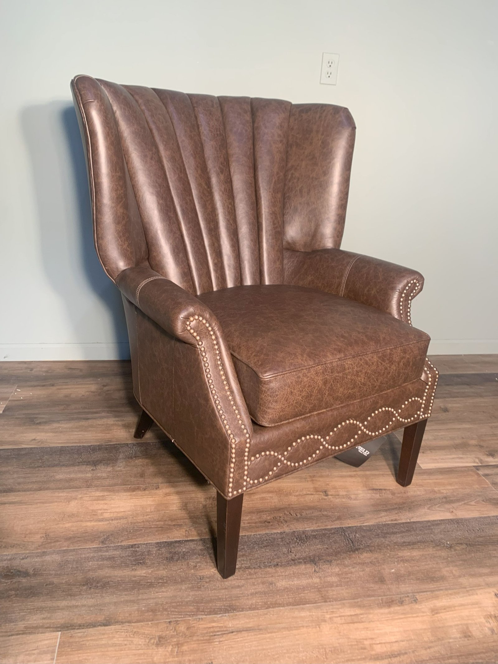 AURORA WING CHAIR